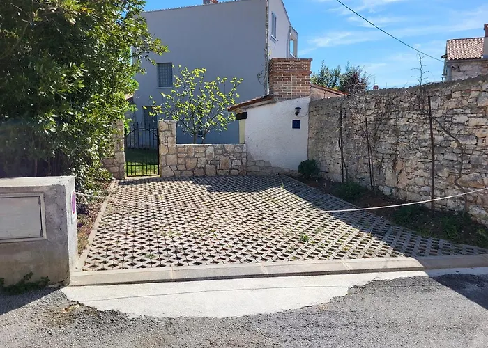 Holiday Home Mihovilovic